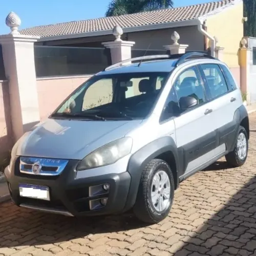 Fiat Idea Adv./ Adv.lock.dualogic 1.8 Flex 5P 2012