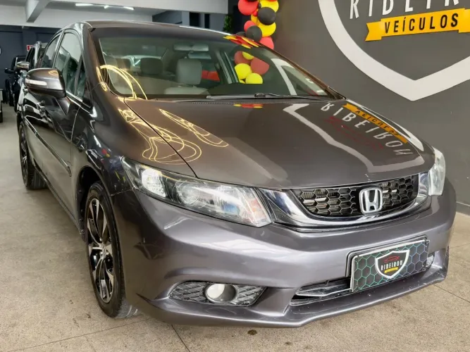 Honda Civic Sedan LXR 2.0 Flexone 16V Aut. 4P 2016