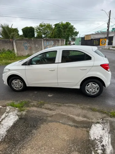 Chevrolet Onix Hatch LT 1.0 8V Flex Power Mec. 4P 2016