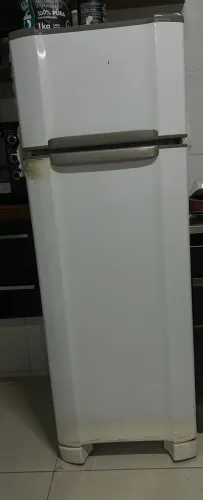 Geladeira duas portas branca