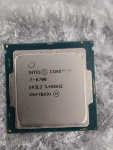 I7-6700 com video integrado Intel Grapichs 530 (valor a negociar)