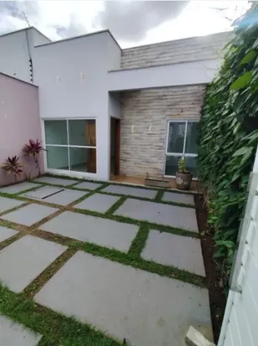 CASA EM ALTO PADRÃO NO MAURÍCIO DE NASSAU ÚLTIMA OPORTUNIDADE COM PLANEJADOS.