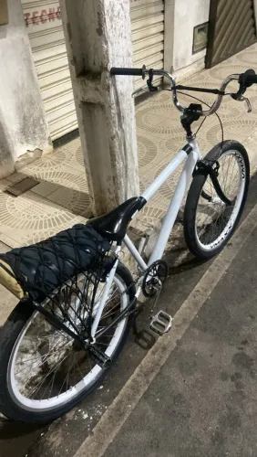 VENDO BIKE MOTADINHA ESTILO BH ? BRANCA E PRETA