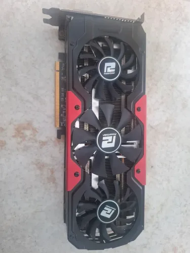 Placa de vídeo R9 270x