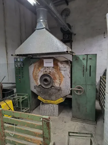Forno elétrico industrial para temperar prego e outras peças de ferro