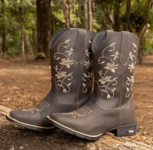 Vendo bota country 