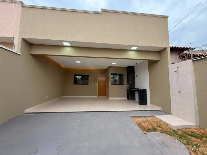 Casa 3Q no Jardim Ipanema em Aparecida de Goiânia
