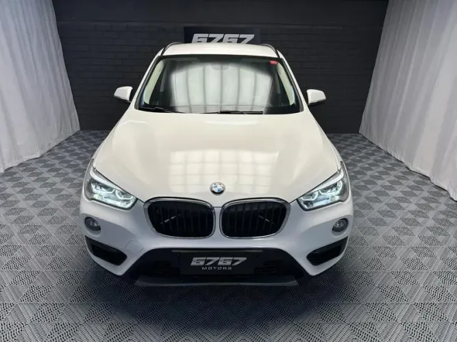 BMW X1 Sdrive 20I X-line 2.0 TB Active Flex 2018