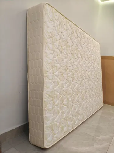Colchão casal Orthocrin de espuma D33, Firme, Novo sem uso , Aceito cartão e Entrego!
