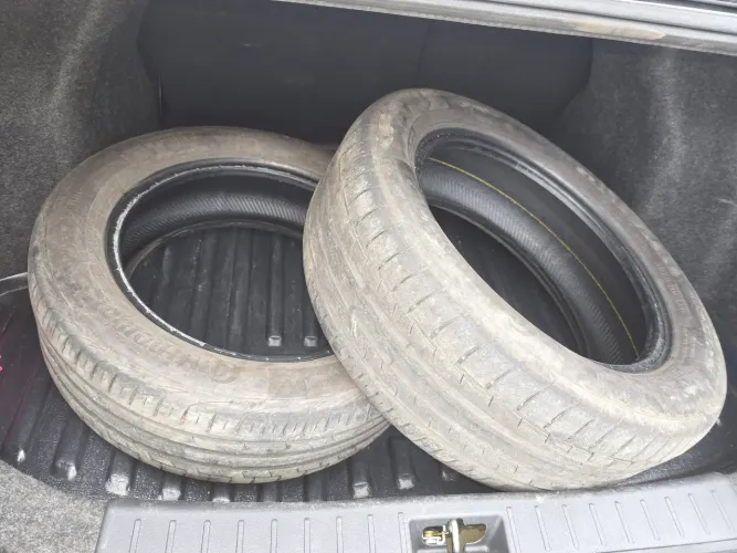 Vendo pneus continental usado