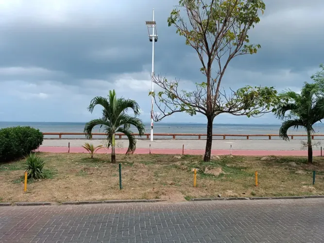 Predio/ ponto comercial Ribeira - Salvador - BA