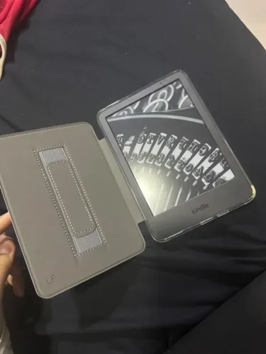 Kindle 11° geração muito novo