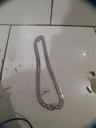 Corrente de prata