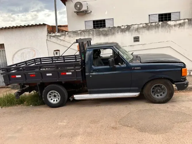 Ford F-1000 S. S. Diesel / S.s. Diesel Turbo 1994