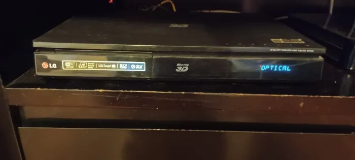 Home Theater LG BH7540TW Blu-ray 3D 1200W 5.1 (Caixas Traseiras Sem Fio) - Impecável