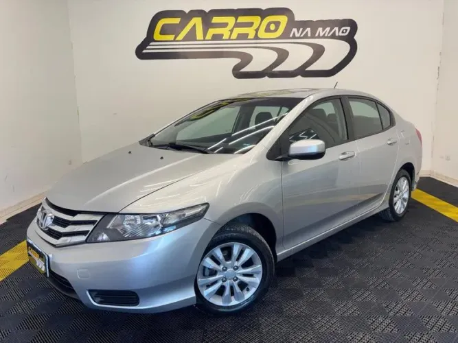 Honda City Sedan LX 1.5 Flex 16V 4P Aut. 2013