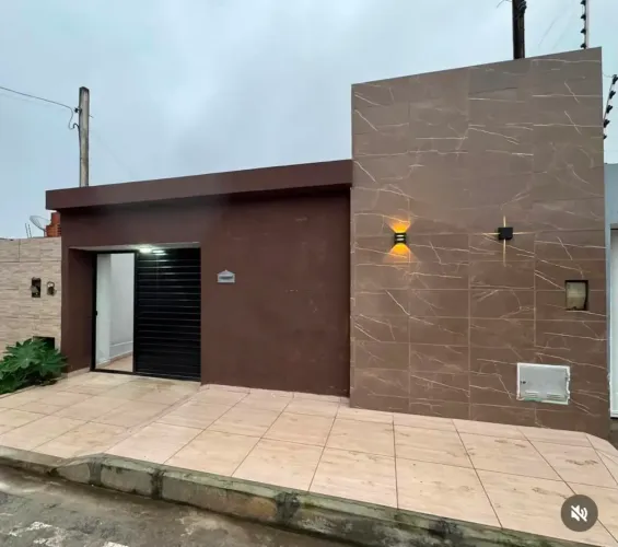 Vendo linda casa no bairro planalto Arapiraca-AL