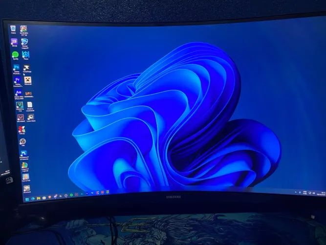 Monitor Samsung 165hz Qhd 2K Odyssey G5