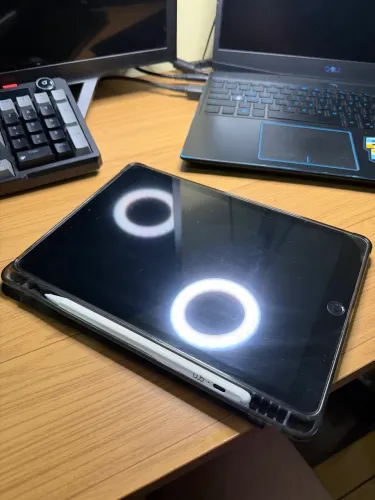 iPad 8ª Geração 32 GB + Caneta WB Inclusa | Excelente Estado | Ideal para Estudos