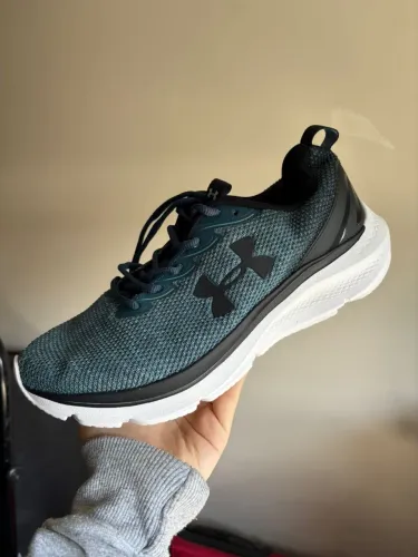 Tênis under armour 41