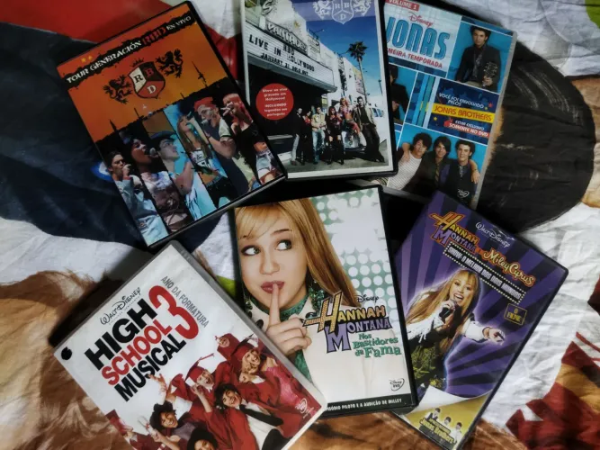 KIT DVDs Juvenis Variados RBD,High School musical Hannah Montana