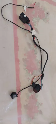 Aparelho homologado que elimina o atraso do acelerador do carro .