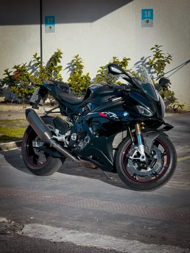 BMW S1000RR 2025 - único dono