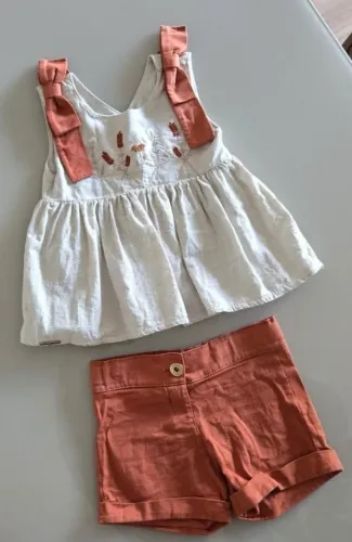 Conjunto Short + Blusa em Linho com Bordado Menina 02 Anos