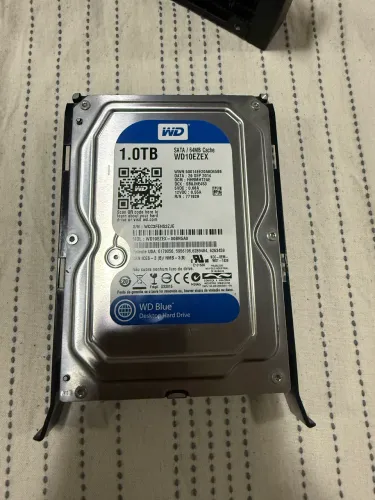 HD 1TB western