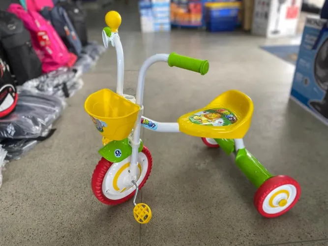 TRICICLO INFANTIL ?