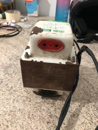 Transformador 110/220 v