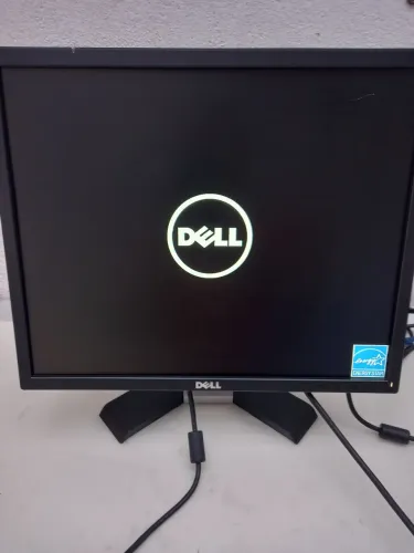 Monitor dell 19 polegadas led quadrado led  entradas hdmi display port USB e vga 