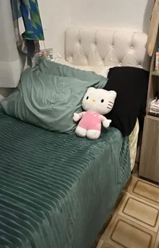 VENDO CAMA DE SOLTEIRO COMPLETA
