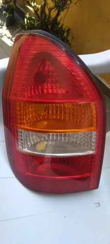 Lanterna traseira original GM tricolor zafira