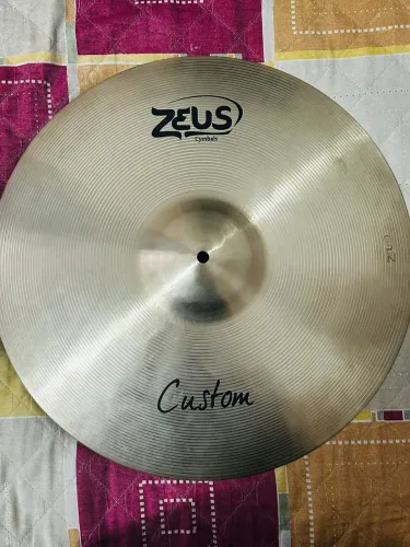 Prato Crash Zeus Custum 18