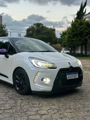 Citroen DS3 Sport Chic 1.6 TB 16V 3P Mec. 2015