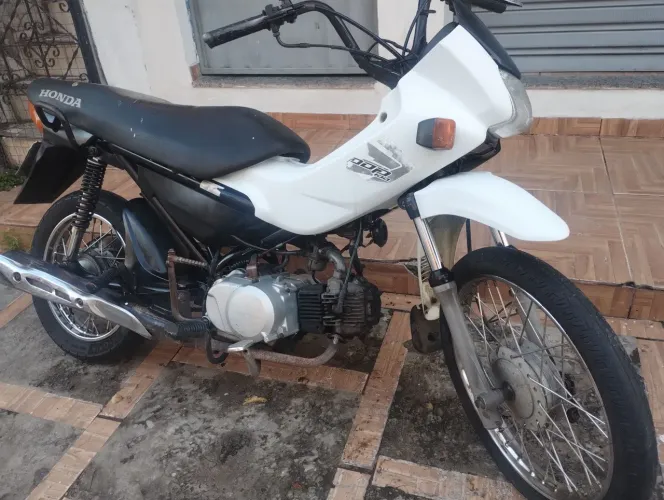 Pop 100 /2010 R$5,700