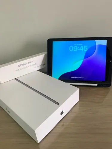 iPad 8ª Geração 32GB 10,2 + Caneta Stylus + Capa + Película