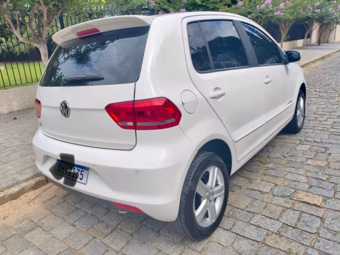 Volkswagen Fox Comfortline 1.0 Flex 12V 5P 2017