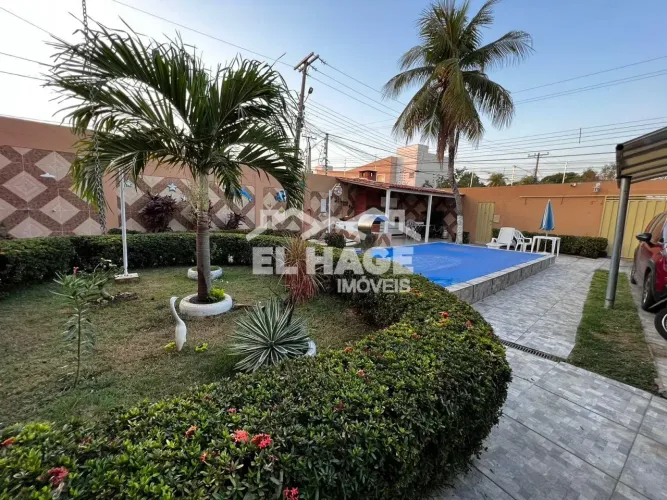 Sobrado à venda, no Bairro Cidade Alta, Cuiabá, MT