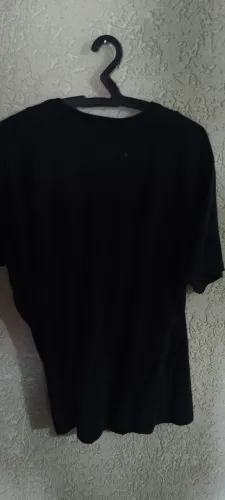 camiseta anjuss preta gg