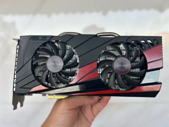 ASUS GTX 960 2GB