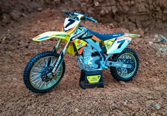 Miniatura Moto James Stewart 1/12