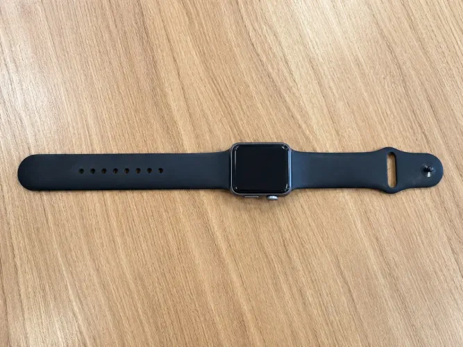 Apple Watch Séries 3 - 38mm