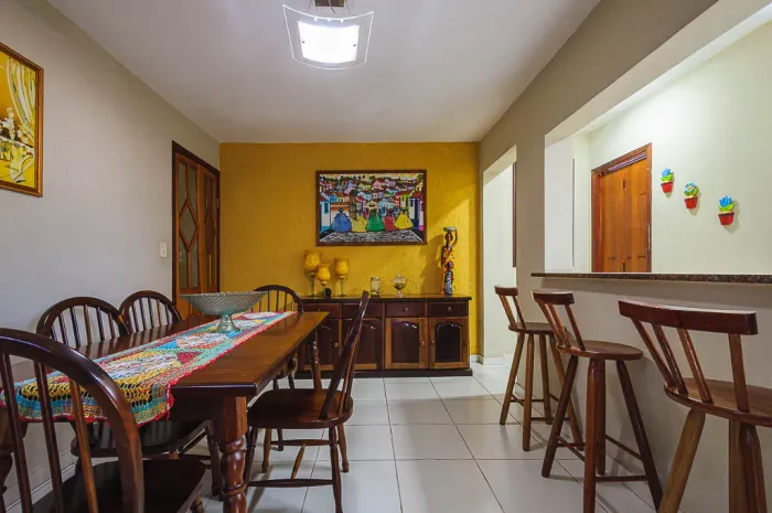 Casa para venda em Vila Pedra Branca com 2 quartos, sendo 1 suíte, 140m²