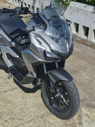 Honda ADV 160 | 25/25 | Único dono | Chave reserva | Revisões Honda
