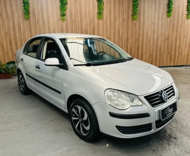 Volkswagen Polo Sedan 1.6 MI Total Flex 8V 4P 2009