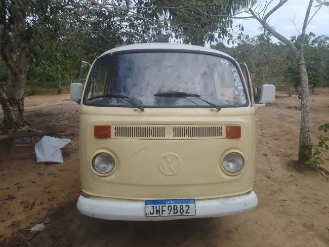 Volkswagen Kombi Standard/ Luxo/ Serie Prata 1993