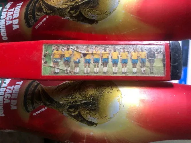 BAIXEI PARA VENDER, Material da Selecao da CBF