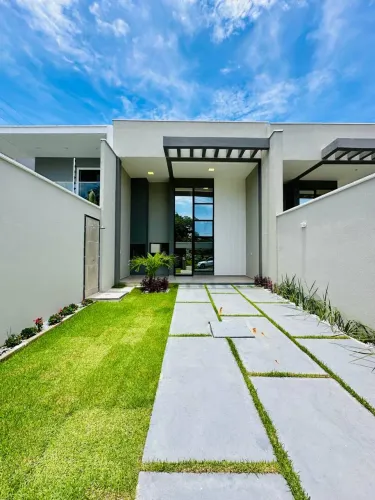 Excelente Casas localizada na Maestro Lisboa que irá te encantar ! REF: 4189
